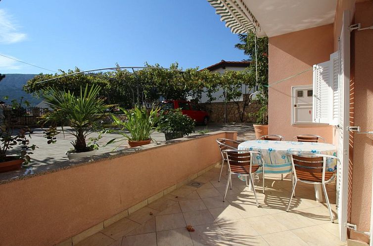 Appartement Schöne Wohnung in Baška mit Eigener Terrasse