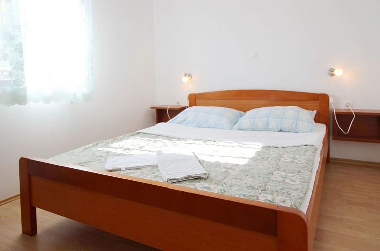 Appartement Schöne Wohnung in Baška mit Eigener Terrasse