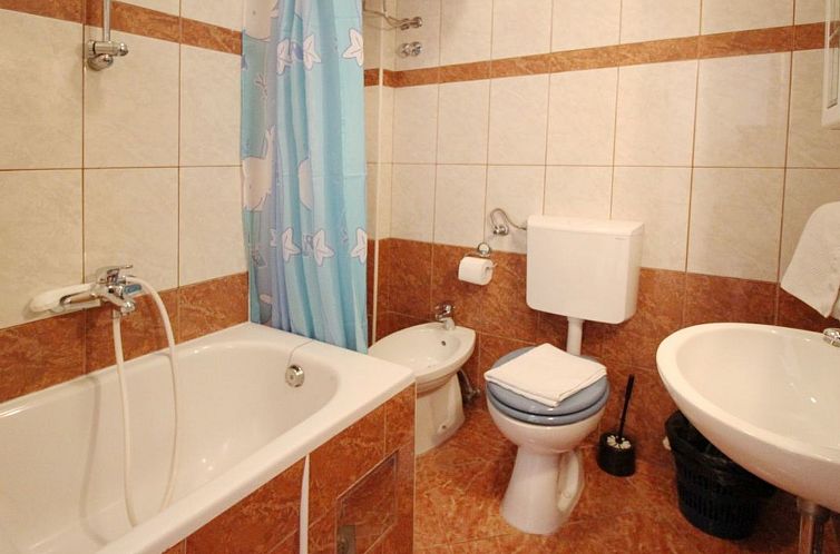 Appartement Schöne Wohnung in Baška mit Eigener Terrasse