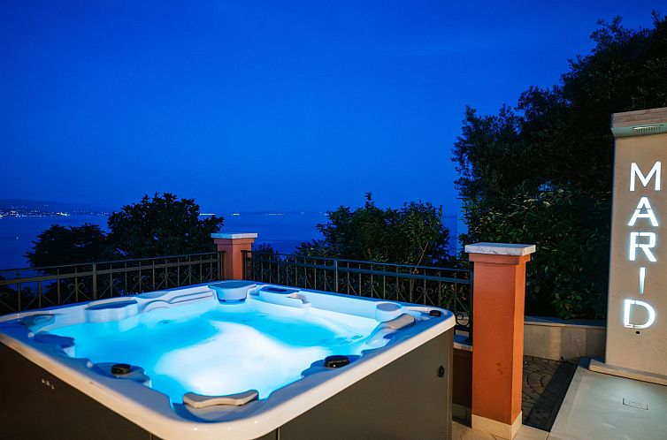 Appartement Großzügiges, modernes Apartment mit Terrasse u