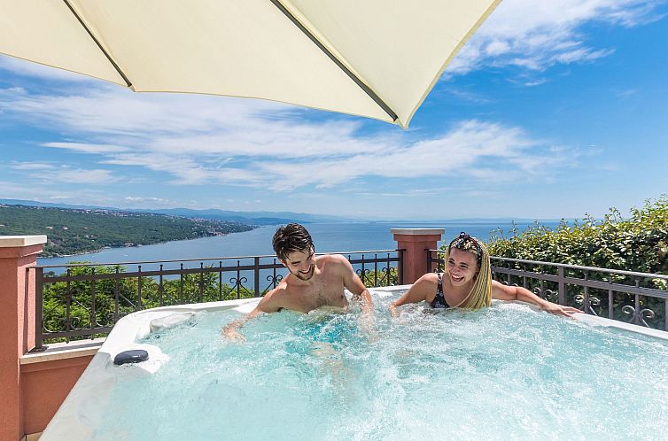 Appartement Großzügiges, modernes Apartment mit Terrasse u