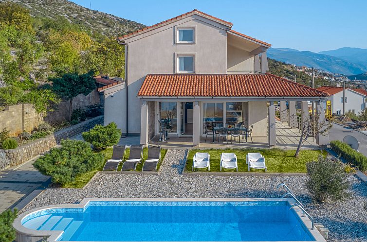 Vakantiehuis Senj