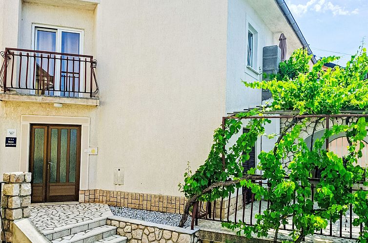 Appartement Gesamte Wohnung mit Terrasse und Meerblick