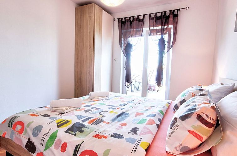 Appartement Gesamte Wohnung mit Terrasse und Meerblick
