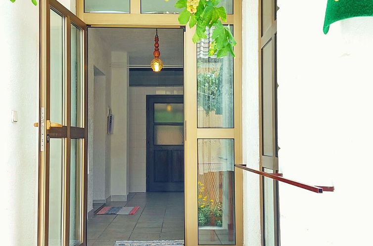 Vakantiehuis Holiday House Jure