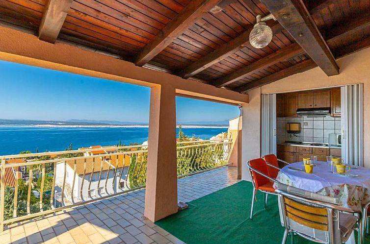 Appartement Wunderschöne Ferienwohnung in Dramalj und Meerb
