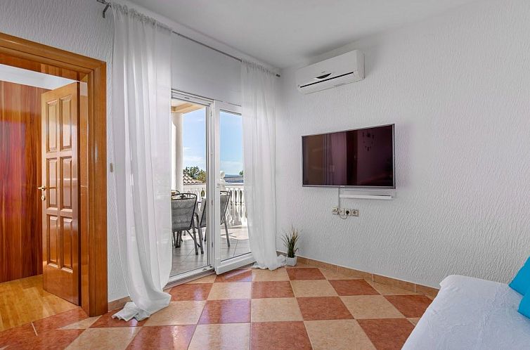 Appartement Wohnung mit Balkon und Meerblick