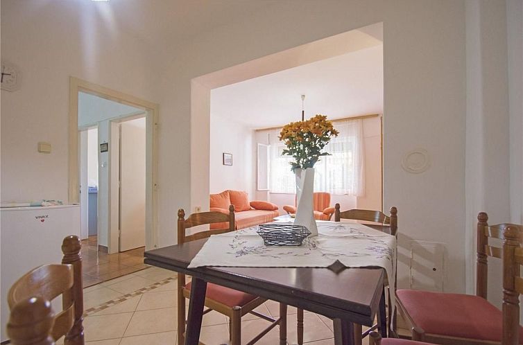Appartement Wohnung in Dramalj mit Schöner Terrasse und Mee