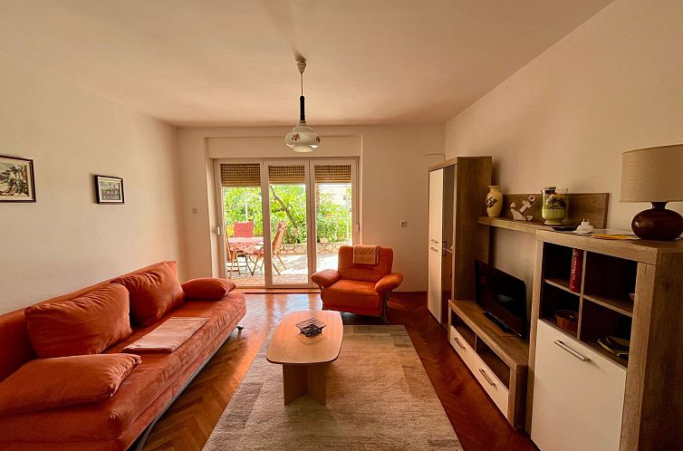 Appartement Wohnung in Dramalj mit Schöner Terrasse und Mee