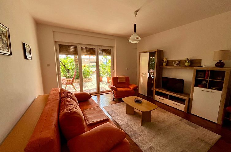 Appartement Wohnung in Dramalj mit Schöner Terrasse und Mee