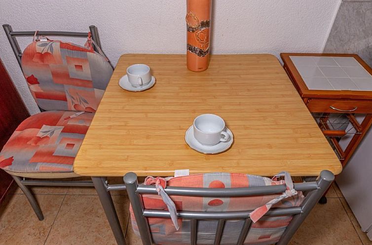 Appartement Wohnung in Dramalj mit Kleiner Terrasse