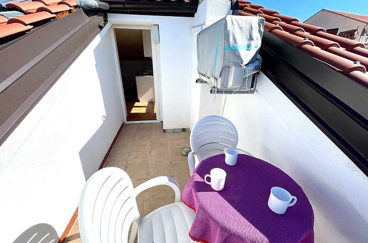 Appartement Apartman Luky 8