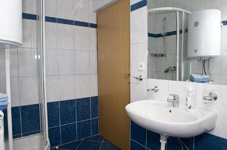 Appartement in Dramalj mit Terrasse
