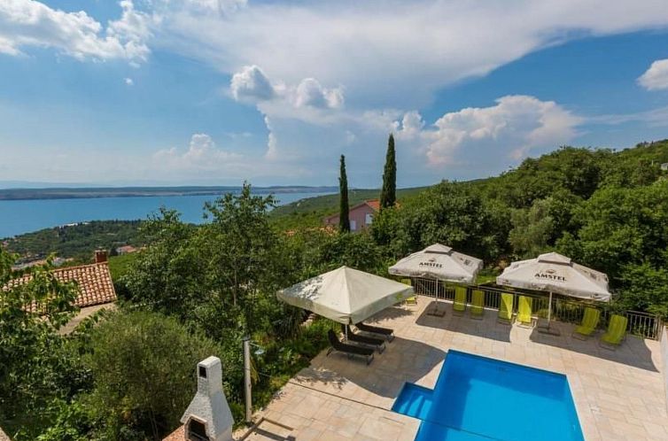 Appartement Wohnung in Dramalj mit Möbliertem Balkon