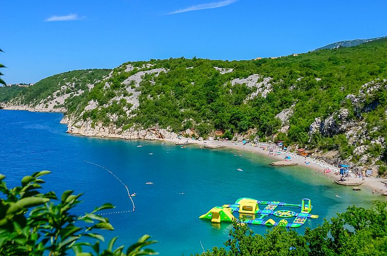 Appartement in Dramalj mit Terrasse