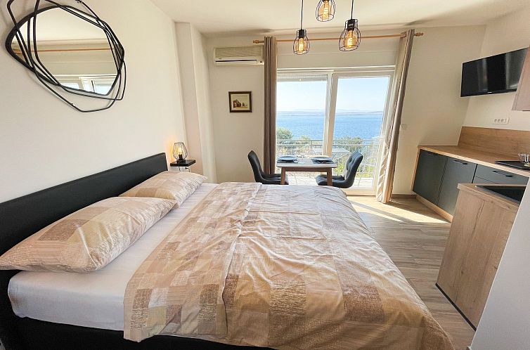 Appartement in Dramalj mit Terrasse