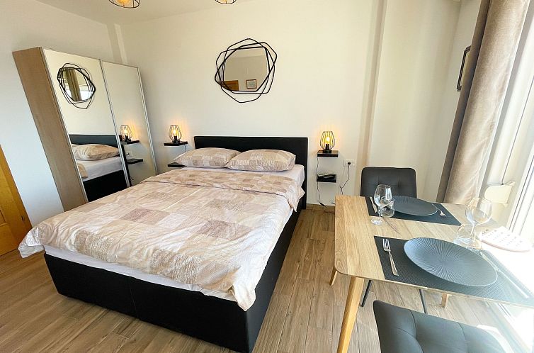 Appartement in Dramalj mit Terrasse