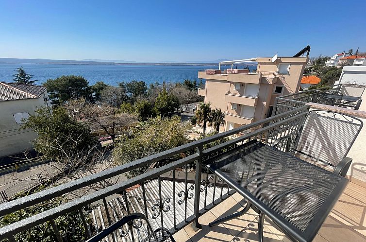 Appartement in Dramalj mit Terrasse