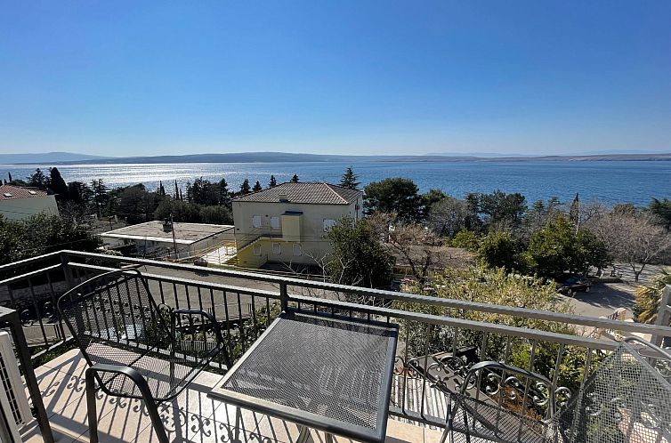 Appartement in Dramalj mit Terrasse