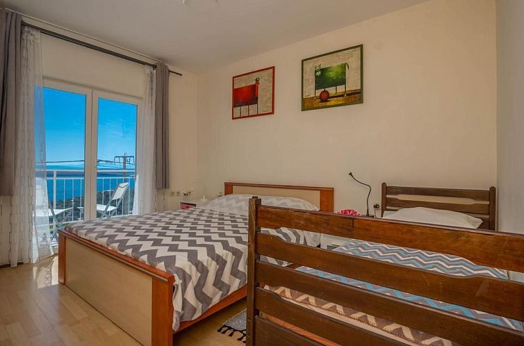 Appartement in Dramalj mit Eigenem Balkon