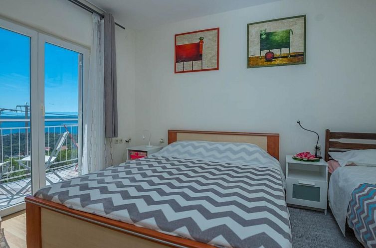 Appartement in Dramalj mit Eigenem Balkon