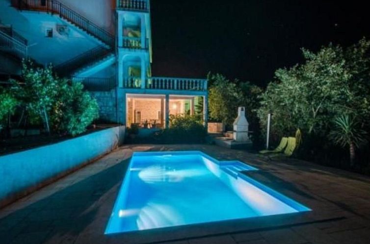 Appartement Appartement in Dramalj mit Möbliertem Balkon