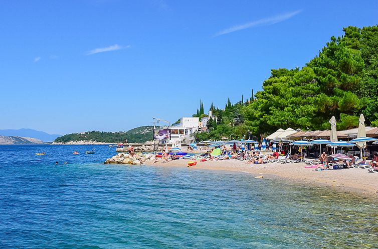 Appartement Appartement in Dramalj mit Möbliertem Balkon