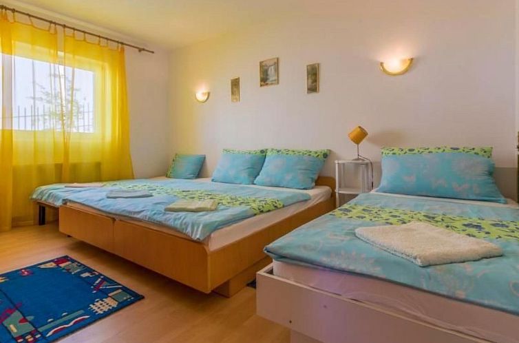 Appartement Appartement in Dramalj mit Möbliertem Balkon