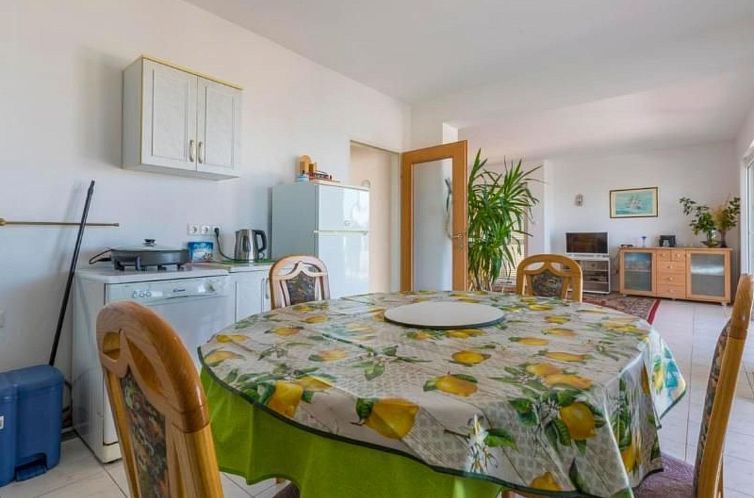 Appartement Appartement in Dramalj mit Möbliertem Balkon