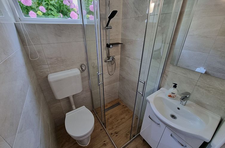 Appartement Wunderschöne Wohnung in Dramalj 70m vom Meer en