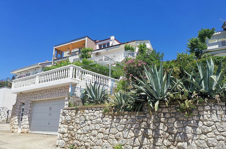 Appartement Wunderschöne Wohnung in Dramalj 70m vom Meer en