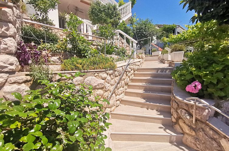 Appartement Wunderschöne Wohnung in Dramalj 70m vom Meer en