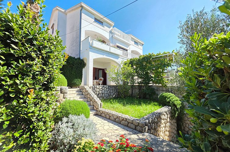 Appartement Wohnung für 4-5 Personen mit Terrasse