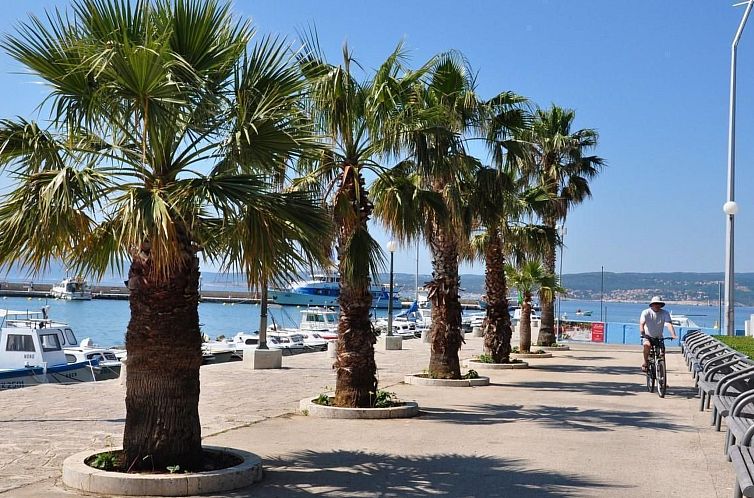 Appartement Wohnung mit Terrasse und Meerblick