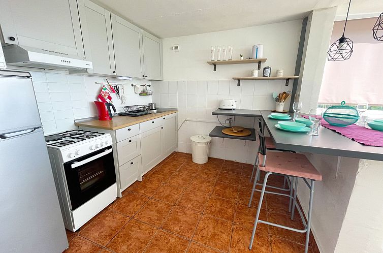 Appartement Appartement in Dramalj mit Grill und Terrasse