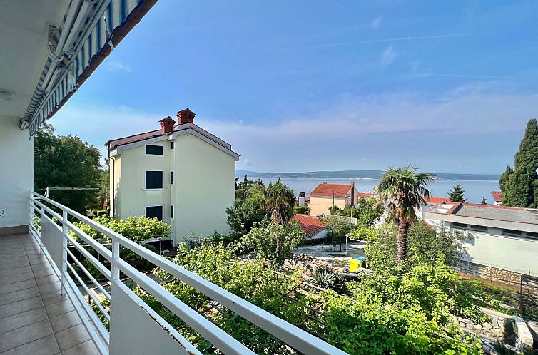 Appartement Wohnung in Dramalj mit Grill und Terrasse