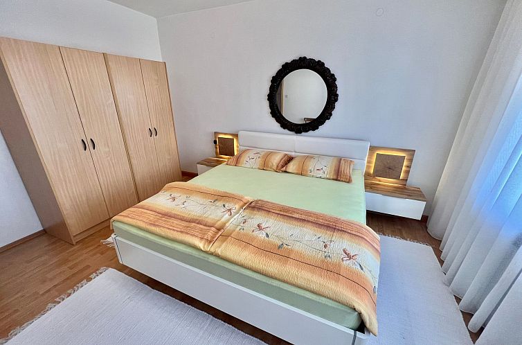 Appartement Wohnung in Dramalj mit Grill und Terrasse