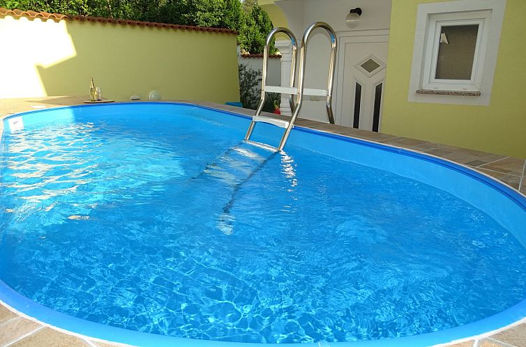 Unterkunft 1044284 - Ferienhaus Kvarner - Vakantiehuis "Vila Chiara" mit Pool