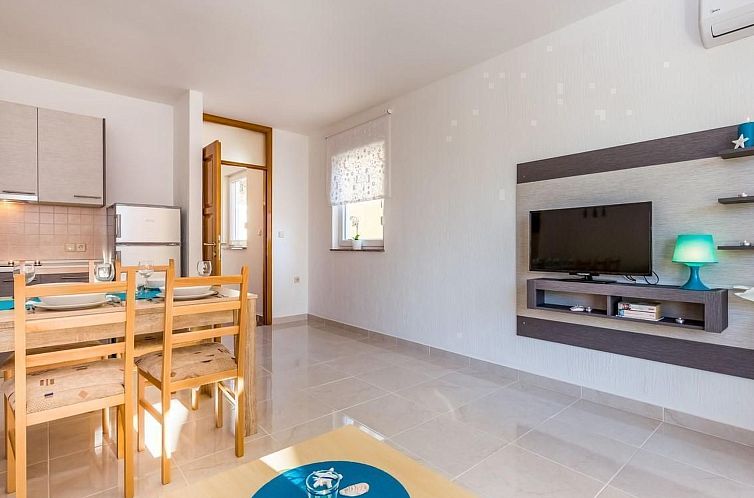 Vakantiehuis "Vila Chiara" mit Pool