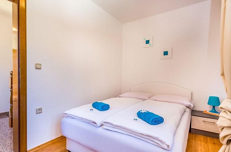 Vakantiehuis "Vila Chiara" mit Pool