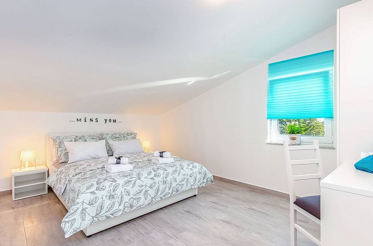 Appartement apartment "Vila Veronique 7"