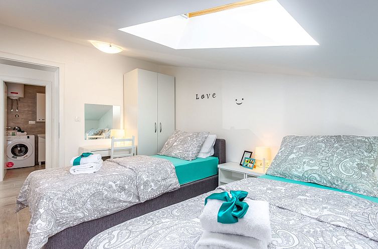 Appartement apartment "Vila Veronique 7"