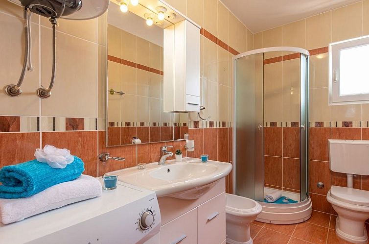 Appartement Wohnung mit Balkon und Meerblick