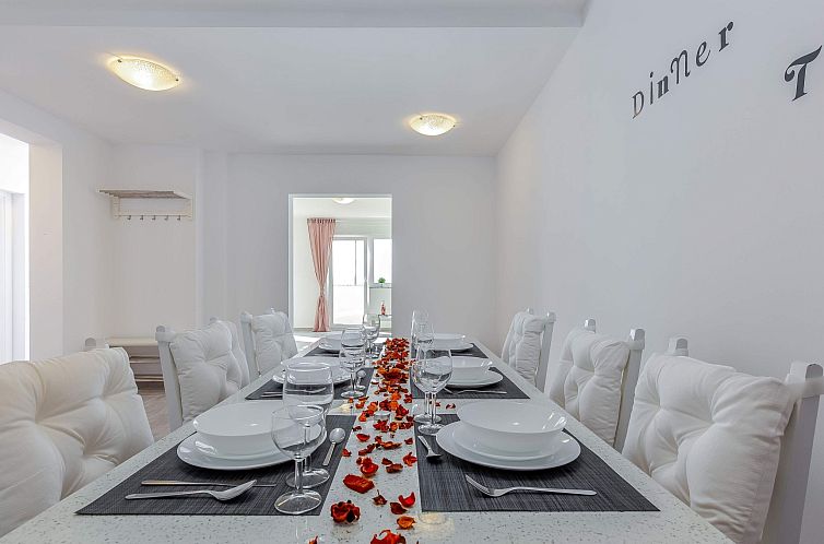 Appartement "Vila Veronique1" mit Pool