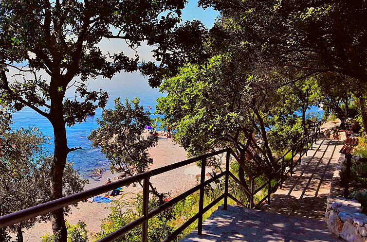 Appartement "Vila Veronique1" mit Pool