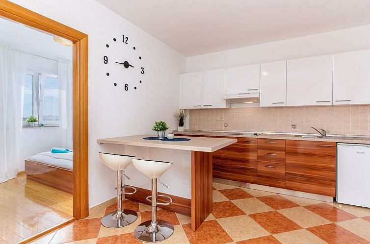 Appartement Wohnung mit Balkon und Meerblick