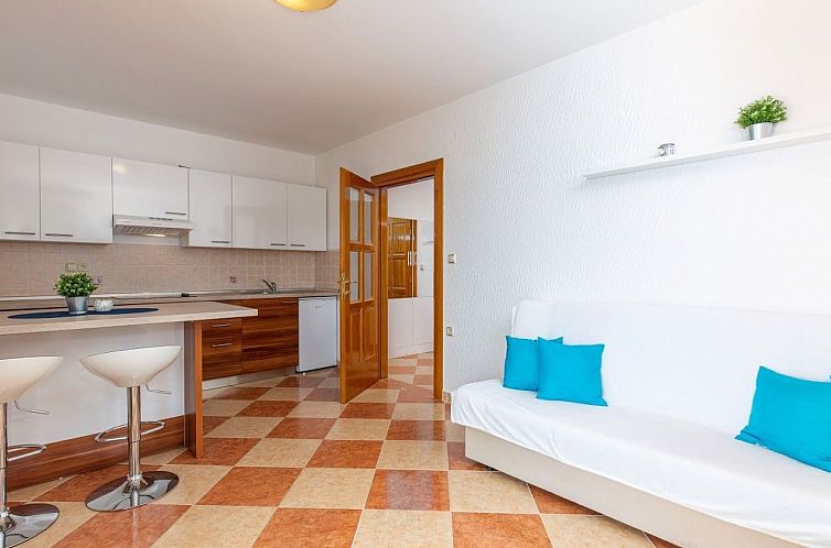 Appartement Wohnung mit Balkon und Meerblick