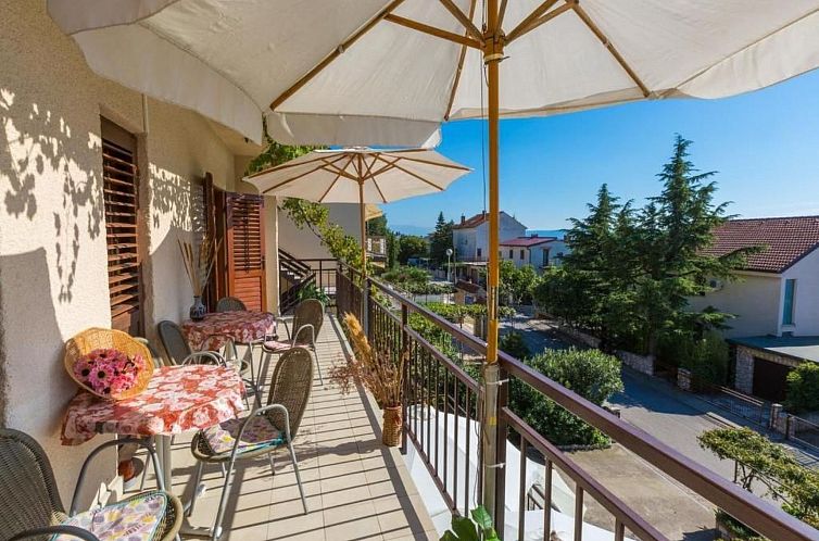 Appartement Nette Wohnung in Dramalj mit Privater Terrasse