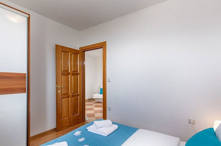 Appartement mit Balkon