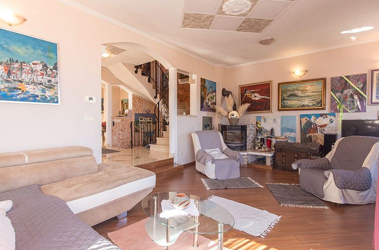 Appartement Wohnung in der Villa Emily mit herrlichem Meerbl